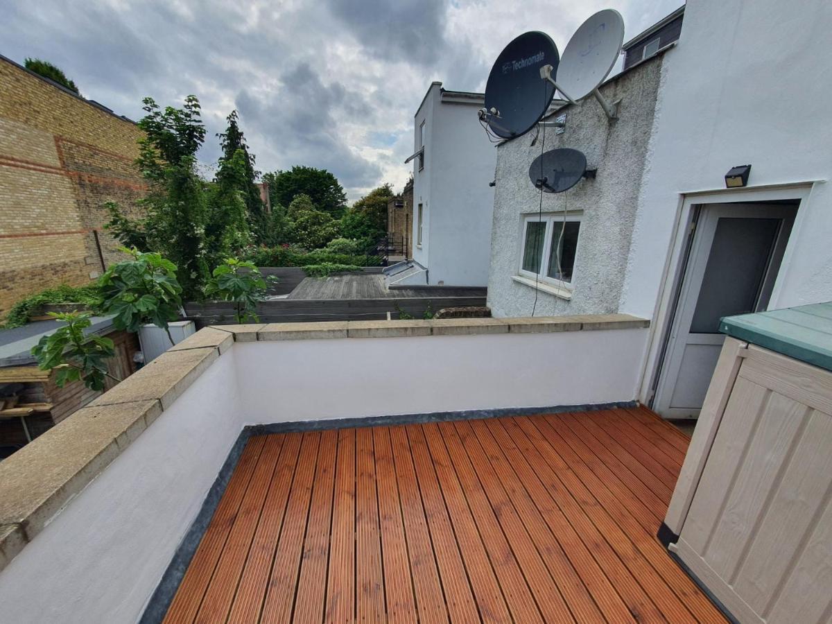 2 Bed Room Flat Near Westfield, West Londra Dış mekan fotoğraf